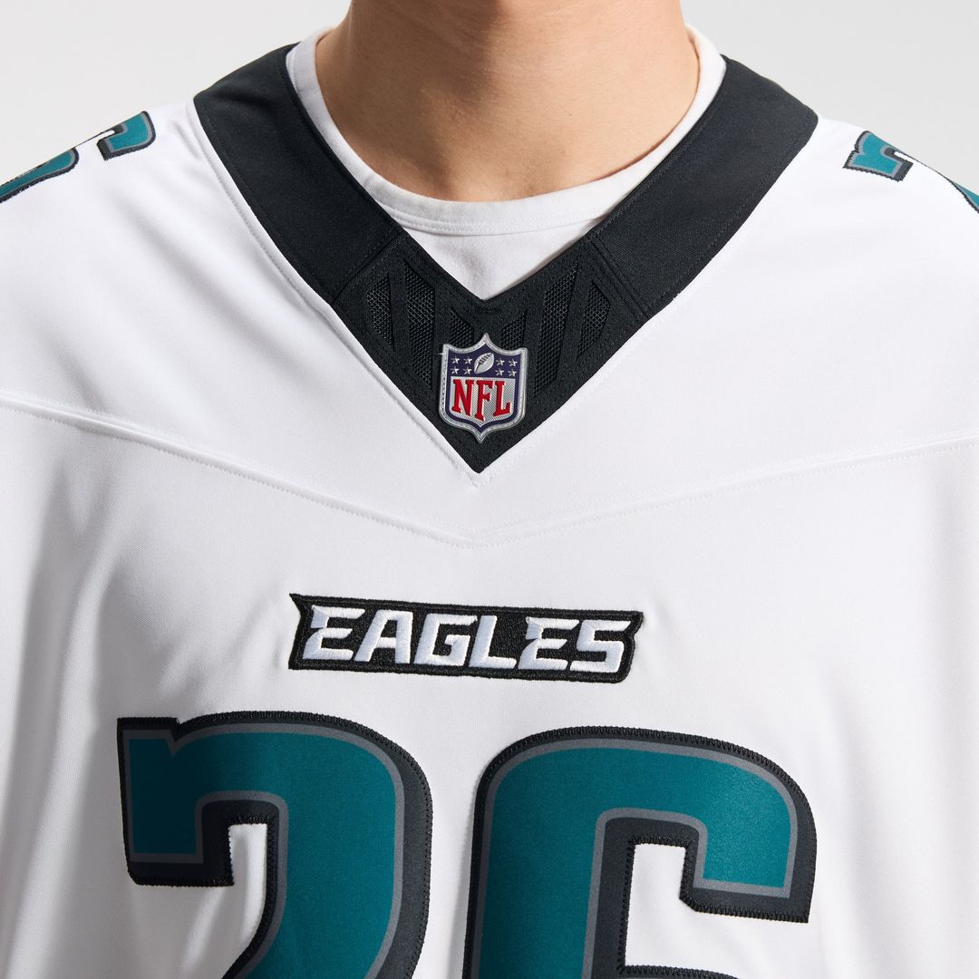 Philadelphia Eagles Saquon Barkley Nike Black Alternate Vapor F.U.S.E. Stitched Limited Jersey